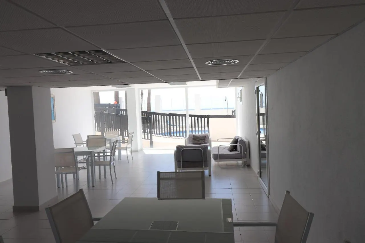 Apartment Beach Holidays In Puerta Del Mar Ref2065 Sitio de Calahonda